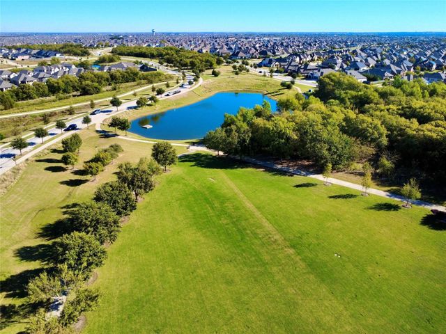 7656 Redwood Forest Lane, Little Elm, TX 76227