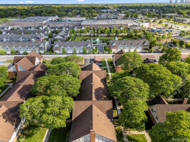 30220 Southfield Road, Southfield, MI 48076