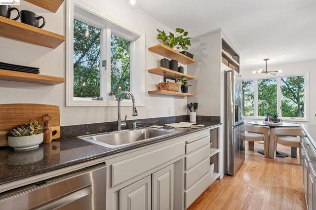 6869 Bristol Dr, Berkeley, CA 94705