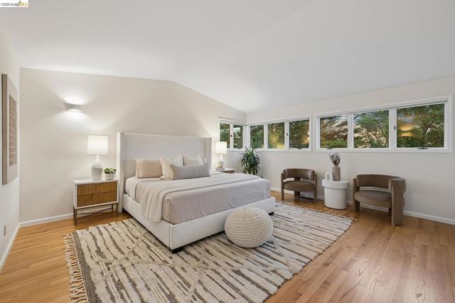 6869 Bristol Dr, Berkeley, CA 94705