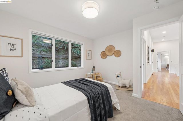 6869 Bristol Dr, Berkeley, CA 94705