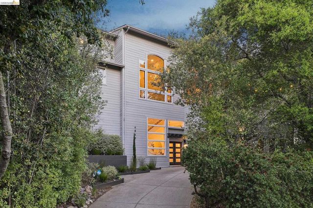 6869 Bristol Dr, Berkeley, CA 94705
