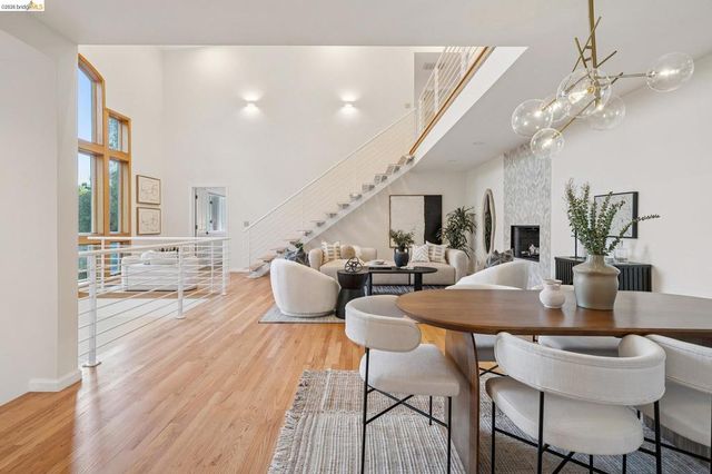 6869 Bristol Dr, Berkeley, CA 94705