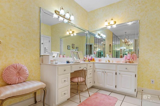 7455 N Blakeley Oaks Drive, Spanish Fort, AL 36527