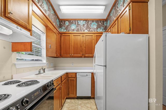 7455 N Blakeley Oaks Drive, Spanish Fort, AL 36527