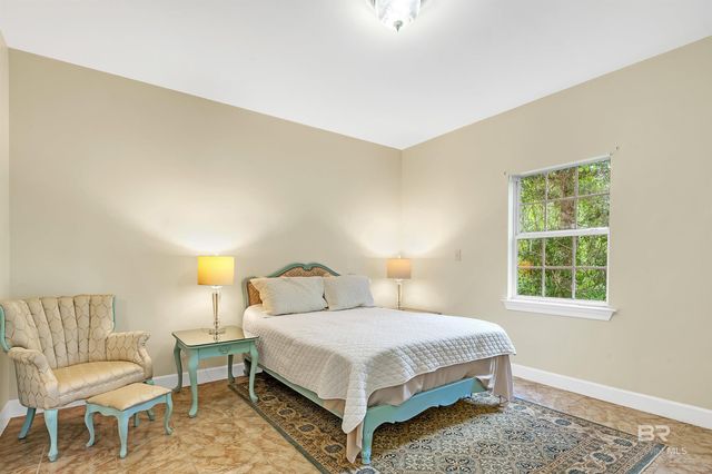 7455 N Blakeley Oaks Drive, Spanish Fort, AL 36527