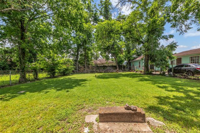 4012 Jewel Street, Houston, TX 77026