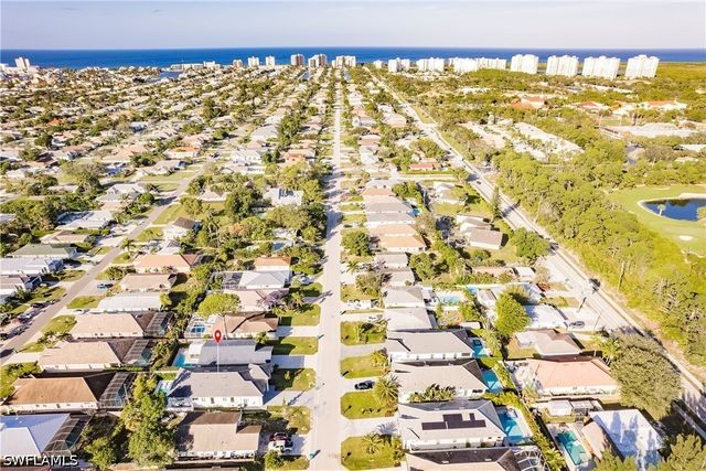 748 110th AVE N, Naples, FL 34108