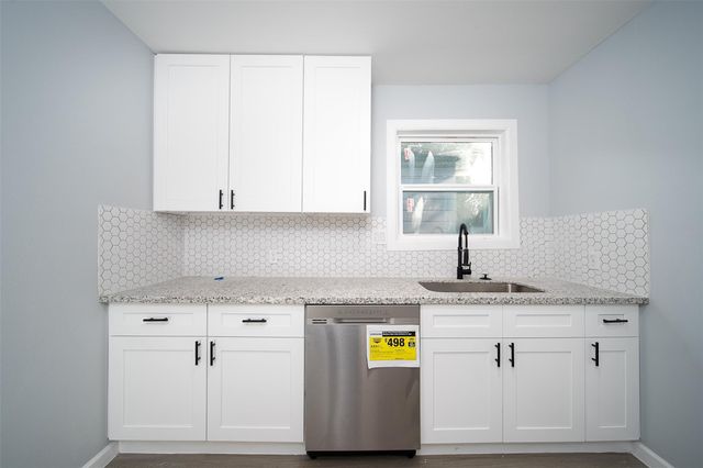 3120 Stonewall Street, Houston, TX 77020