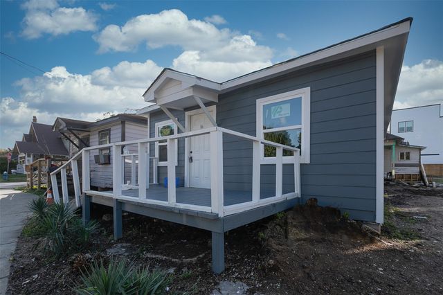 3120 Stonewall Street, Houston, TX 77020