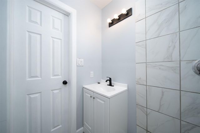 3120 Stonewall Street, Houston, TX 77020