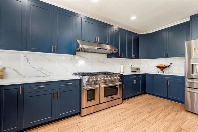 20251 Dorothy, Saugus, CA 91350