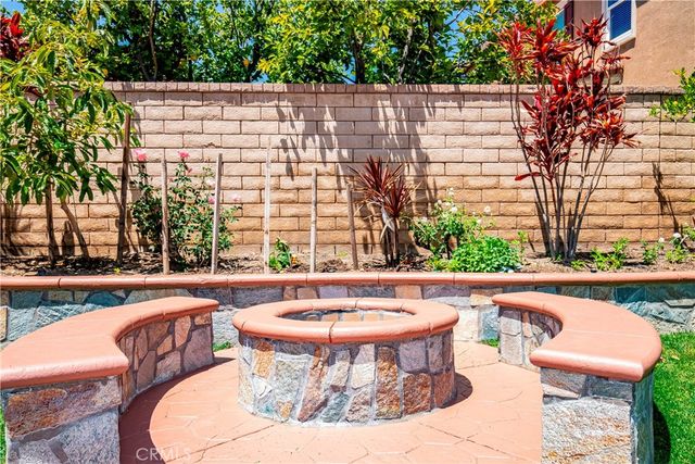 20251 Dorothy, Saugus, CA 91350