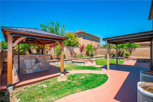 20251 Dorothy, Saugus, CA 91350