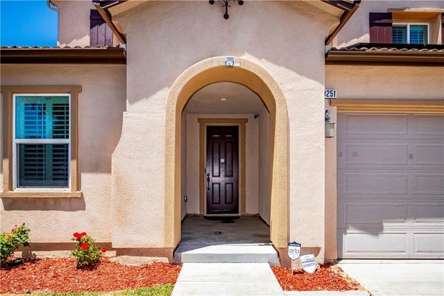 20251 Dorothy, Saugus, CA 91350