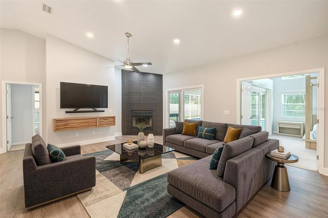 3106 FEATHERWOOD COURT, Clearwater, FL 33759