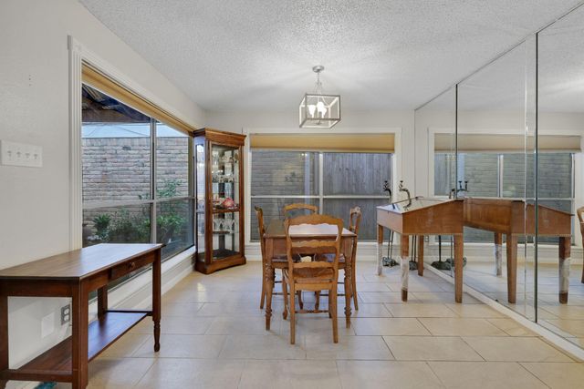 1912 Trixie Lane, Houston, TX 77042