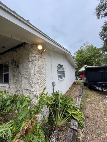 639 HAND AVENUE, Sarasota, FL 34232