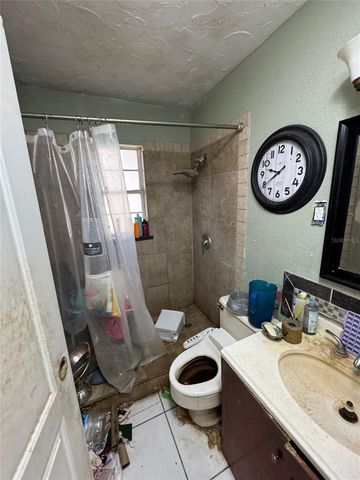 639 HAND AVENUE, Sarasota, FL 34232