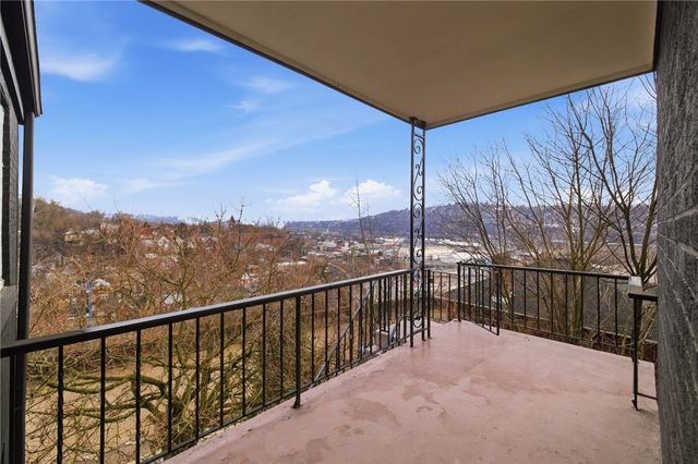 3 3rd Ave, Rankin, PA 15104