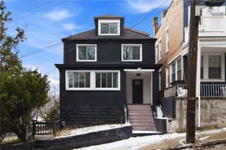 3 3rd Ave, Rankin, PA 15104