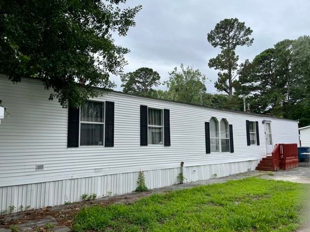 1500 Highway 15, Myrtle Beach, SC 29577 — exterior