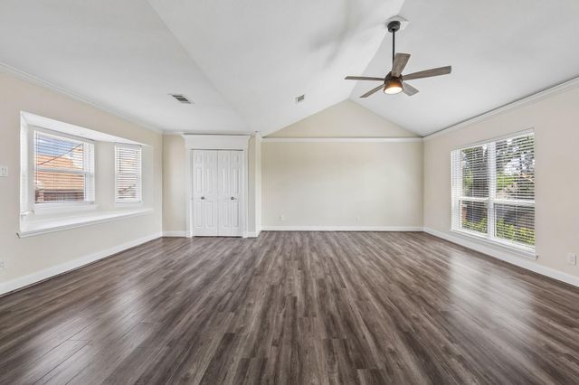 1017 Nantucket Drive A, Houston, TX 77057