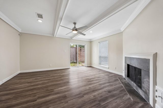 1017 Nantucket Drive A, Houston, TX 77057