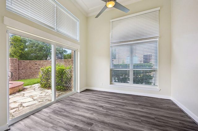 1017 Nantucket Drive A, Houston, TX 77057