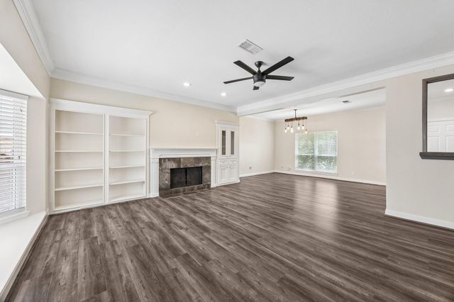 1017 Nantucket Drive A, Houston, TX 77057