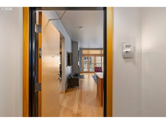 1133 Nw 11TH Ave 207, Portland, OR 97209
