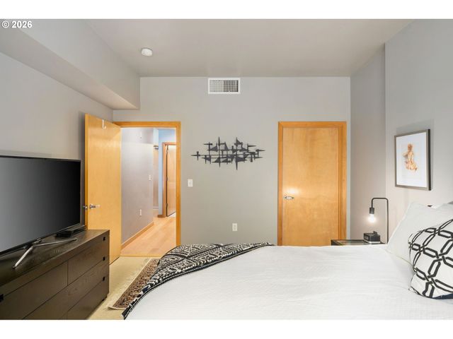 1133 Nw 11TH Ave 207, Portland, OR 97209