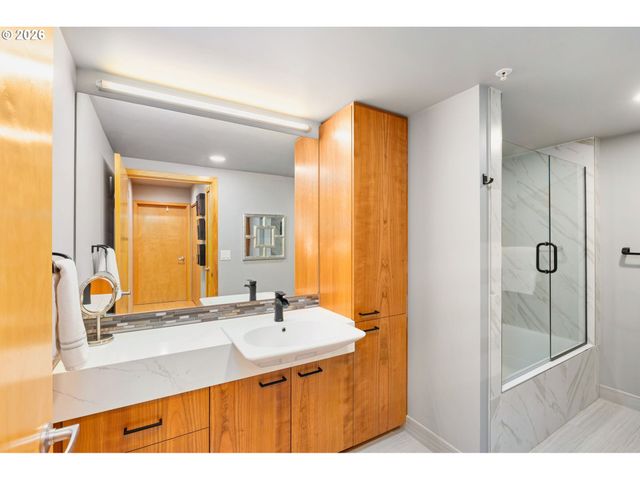 1133 Nw 11TH Ave 207, Portland, OR 97209