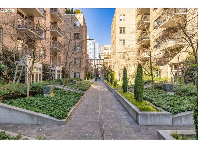 1133 Nw 11TH Ave 207, Portland, OR 97209