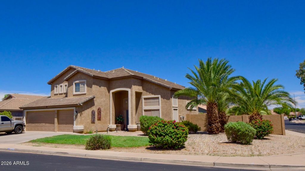 2927 S CHATSWORTH Road, Mesa, AZ 85212 — exterior