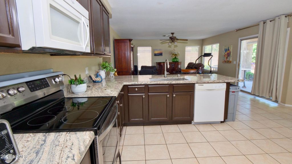 2927 S CHATSWORTH Road, Mesa, AZ 85212 — photo 5