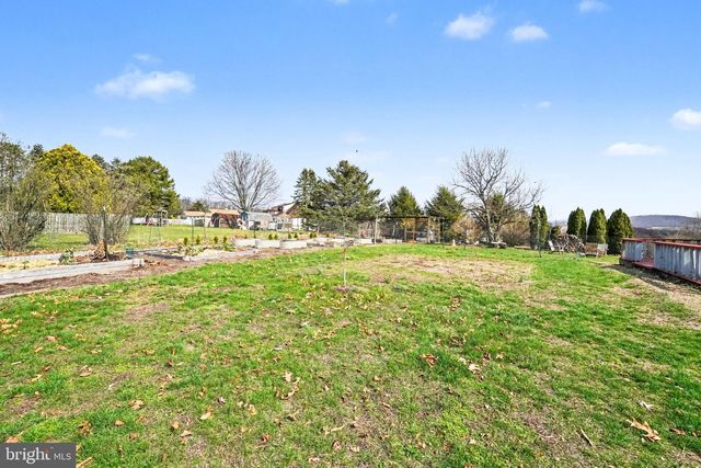 369 DUNKEL SCHOOL RD, Halifax, PA 17032