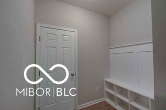 4975 E Daisy Lane, Mooresville, IN 46158