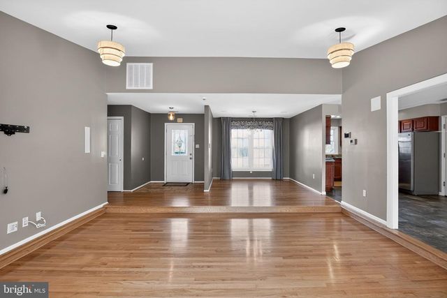 4337 ROLLING STONE WAY, Alexandria, VA 22306