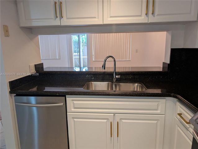 7903 NW 7th Ct 7903, Plantation, FL 33324