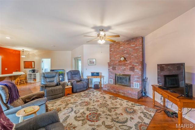 605 Ripley 21N 16A, Doniphan, MO 63935