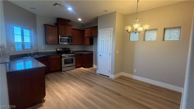 9453 Alma Ridge Avenue, Las Vegas, NV 89178