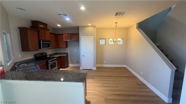 9453 Alma Ridge Avenue, Las Vegas, NV 89178
