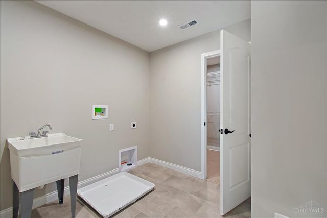 5225 Ivy Rose Lane, Green Twp, OH 45247