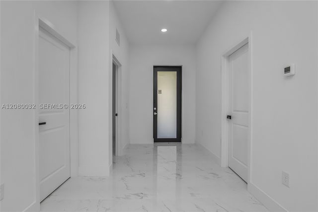 1208 NE 19TH ST, Cape Coral, FL 33909