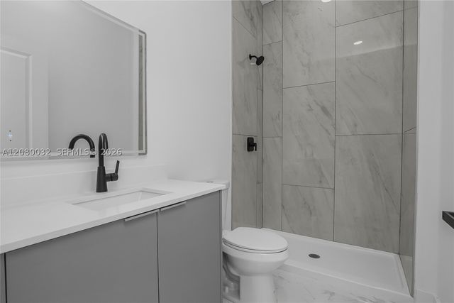 1208 NE 19TH ST, Cape Coral, FL 33909