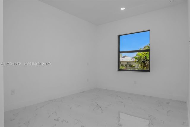 1208 NE 19TH ST, Cape Coral, FL 33909