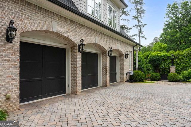 755 Heards Ferry Road, Atlanta, GA 30328