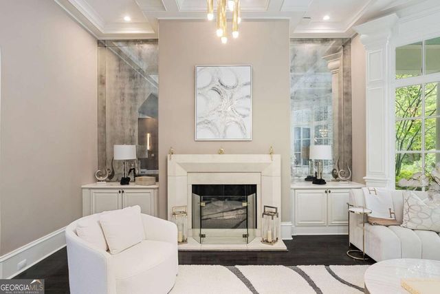 755 Heards Ferry Road, Atlanta, GA 30328