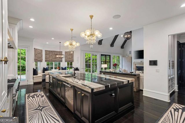 755 Heards Ferry Road, Atlanta, GA 30328